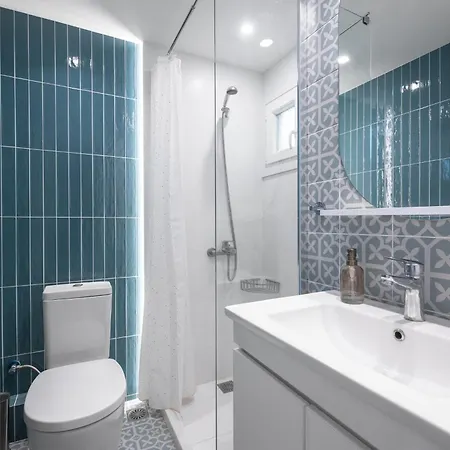 Beachfront Oasis By Luxlikehome * Psakoudia