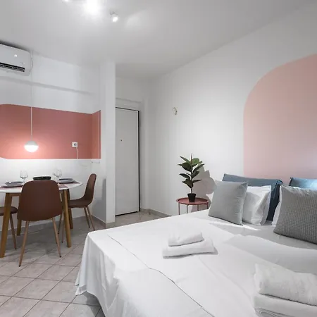 Nyaraló Beachfront Oasis By Luxlikehome *