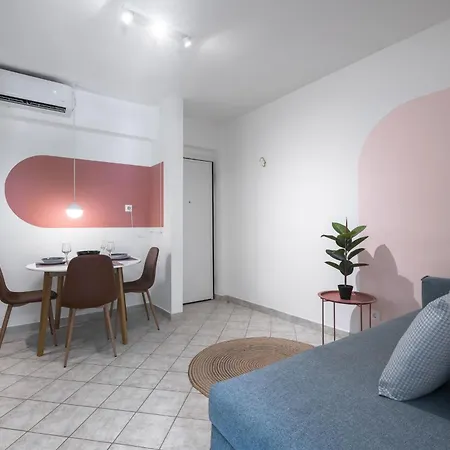 Nyaraló Beachfront Oasis By Luxlikehome Pszakúdia